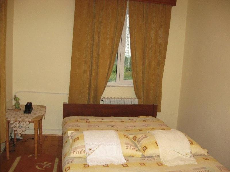 Lary Hostel 수체아바 외부 사진